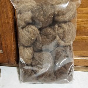 Shetland Natural Brown Wool Roving Two Ounces per Bag New